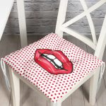 - P74-Gorsel - Realhomes  RealHomes Özel Tasarım Düğmeli Pofuduk Sandalye Minderi Realhomes