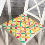 - P809-Gorsel - Realhomes RealHomes Özel Tasarım Düğmeli Pofuduk Sandalye Minderi Realhomes