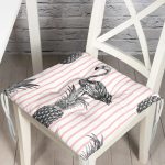 - P903-Gorsel - Realhomes RealHomes Özel Tasarım Düğmeli Pofuduk Sandalye Minderi Realhomes