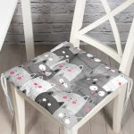 - P921-Gorsel - Realhomes  RealHomes Özel Tasarım Düğmeli Pofuduk Sandalye Minderi Realhomes