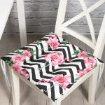 - P927-Gorsel - Realhomes RealHomes Özel Tasarım Düğmeli Pofuduk Sandalye Minderi Realhomes