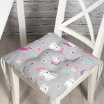 - P934-Gorsel - Realhomes  RealHomes Özel Tasarım Düğmeli Pofuduk Sandalye Minderi Realhomes