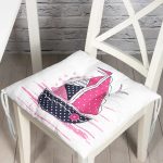 - P985-Gorsel - Realhomes RealHomes Özel Tasarım Düğmeli Pofuduk Sandalye Minderi Realhomes