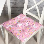 - Pofi-1002-Gorsel - Realhomes Realhomes Pembe Zeminli Unicorn Motifli Özel Tasarım Dijital Baskılı Modern Pofuduk Sandalye Minderi Realhomes