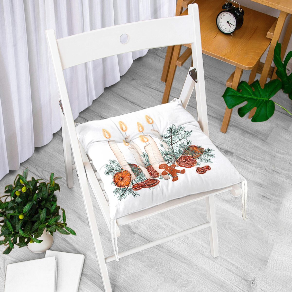 Çam Yapraklı Mum Tasarımlı Dijital Baskılı Modern Pofuduk Sandalye Minderi Realhomes