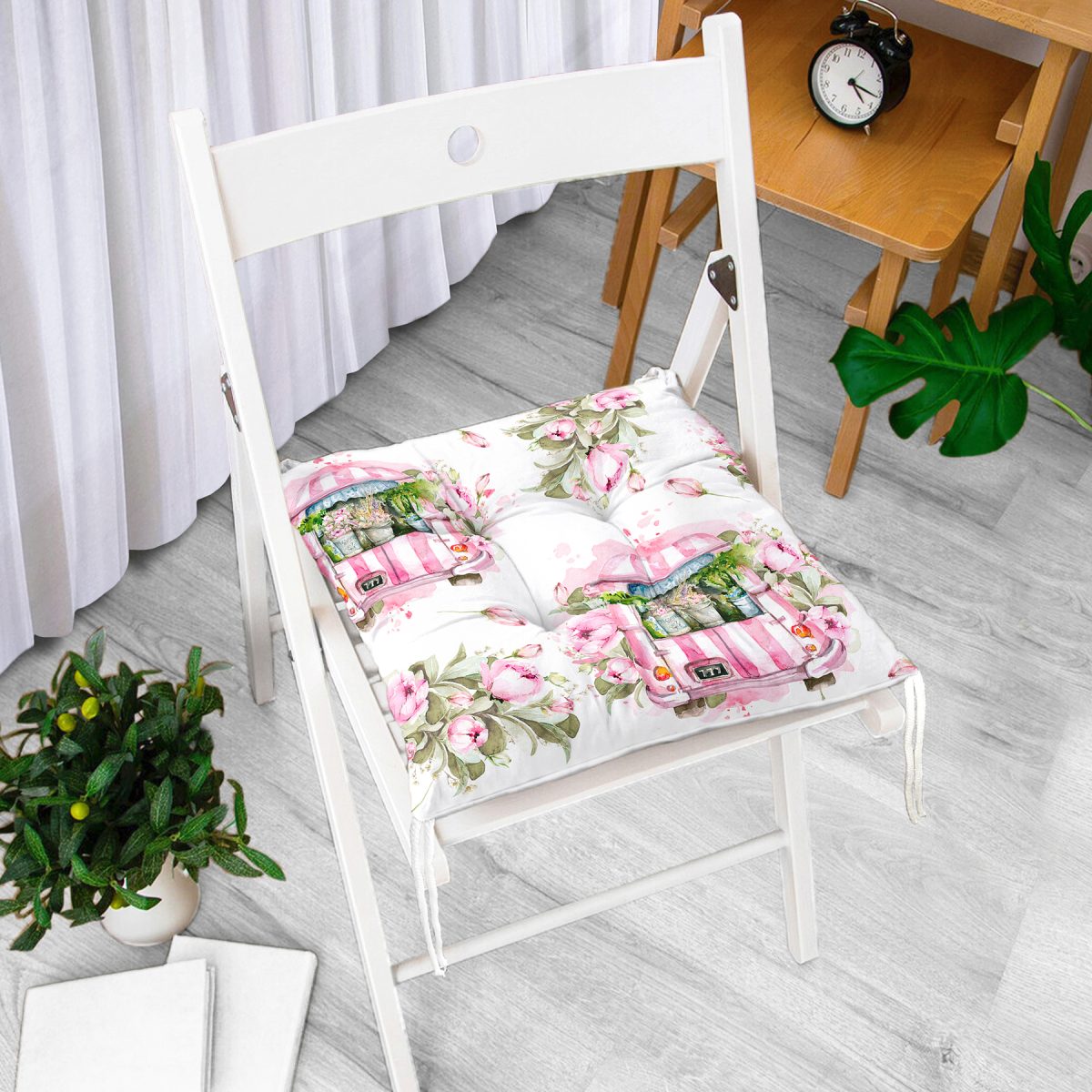 Çiçek Demetleri Özel Tasarım Dijital Baskılı Modern Pofuduk Sandalye Minderi Realhomes