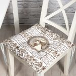 - Pofi-10423-Gorsel - Realhomes Karakalem Çiçek & Yazı & Portre Desenli Dijital Baskılı Modern Pofuduk Sandalye Minderi Realhomes