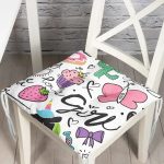 Bebek Desenli Çilek Kelebek Dijital Baskılı Özel Tasarım Modern Pofuduk Sandalye Minderi Realhomes