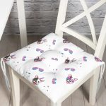 - бульдог паттерн 2 с очками - Realhomes Sevimli Köpek Motifli Dijital Baskılı Özel Tasarım Modern Pofuduk Sandalye Minderi Realhomes