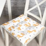 - Cute giraffe seamless pattern background - Realhomes Sevimli Zürafa Tasarımlı Dijital Baskılı Özel Tasarım Modern Pofuduk Sandalye Minderi Realhomes