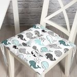 - Pofi-1385-Gorsel - Realhomes Çocuk Odası Mavi Balina Temalı Dijital Baskılı Özel Tasarım Modern Pofuduk Sandalye Minderi Realhomes