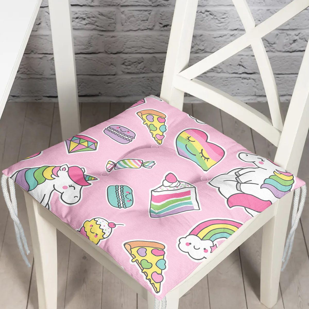 Unicorn Pasta Ve Kalp Desenli Dijital Baskılı Özel Tasarım Modern Pofuduk Sandalye Minderi Realhomes