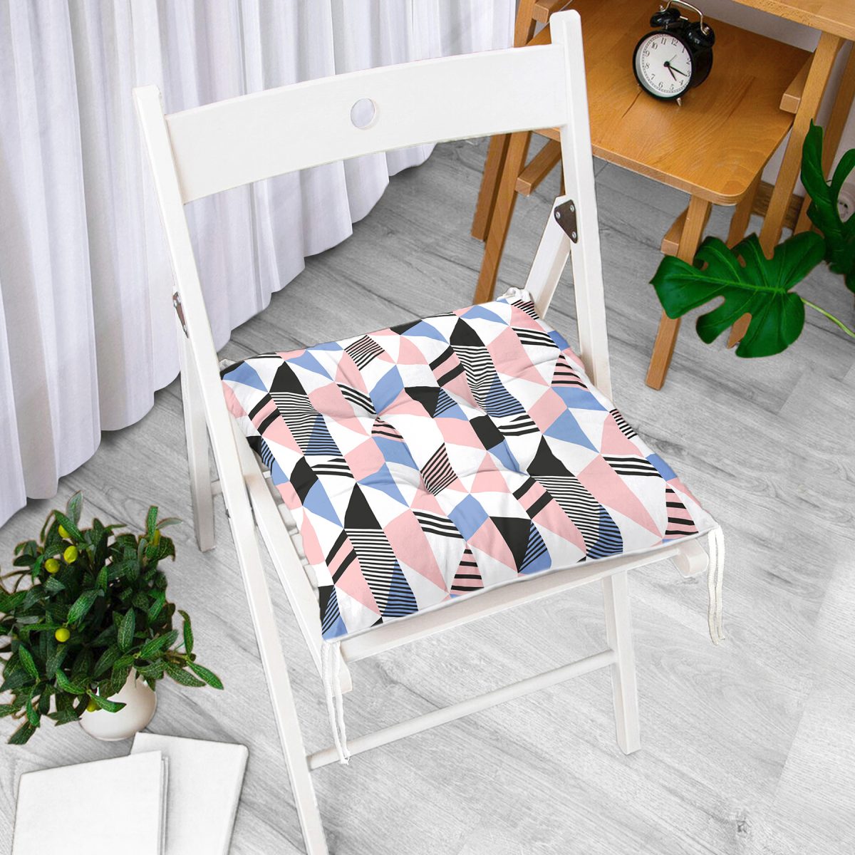 Modern Geometrik Desenli Dijital Baskılı Pofuduk Sandalye Minderi Realhomes