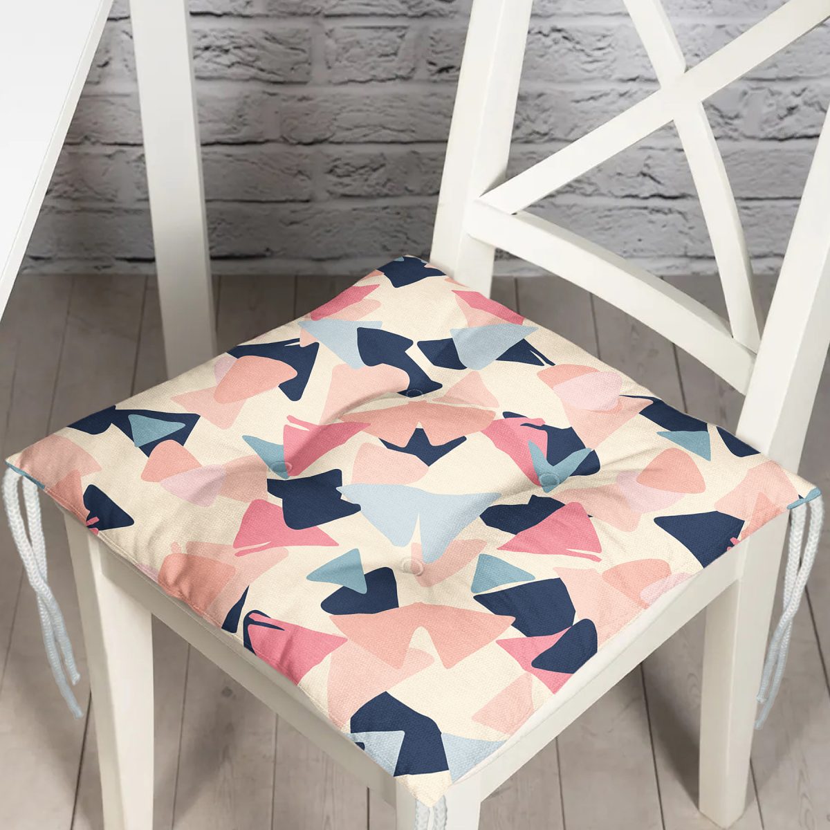 Renkli Geometrik Desenli Modern Pofuduk Sandalye Minderi Realhomes