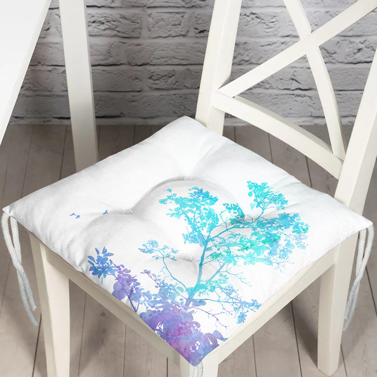 Beyaz Zeminde Sulu boya Çiçek Motifli Dijital Baskılı Modern Pofuduk Sandalye Minderi Realhomes