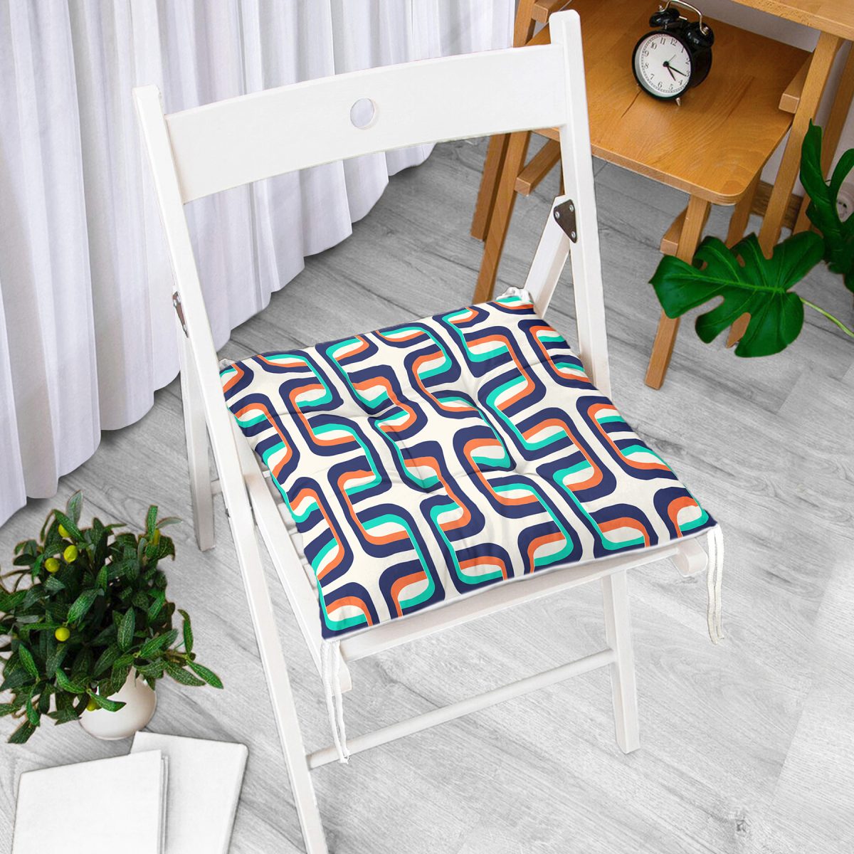 Renkli Geometrik Motifli Dijital Baskılı Modern Pofuduk Sandalye Minderi Realhomes