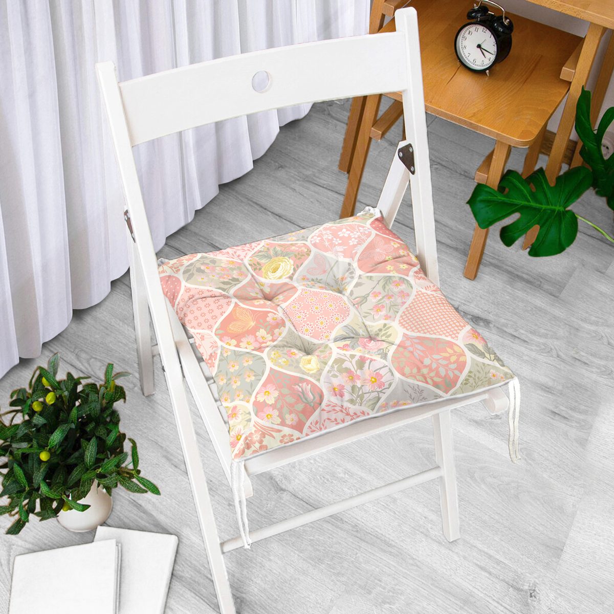 Ogea Çiçek Desenli Modern Pofuduk Sandalye Minderi Realhomes