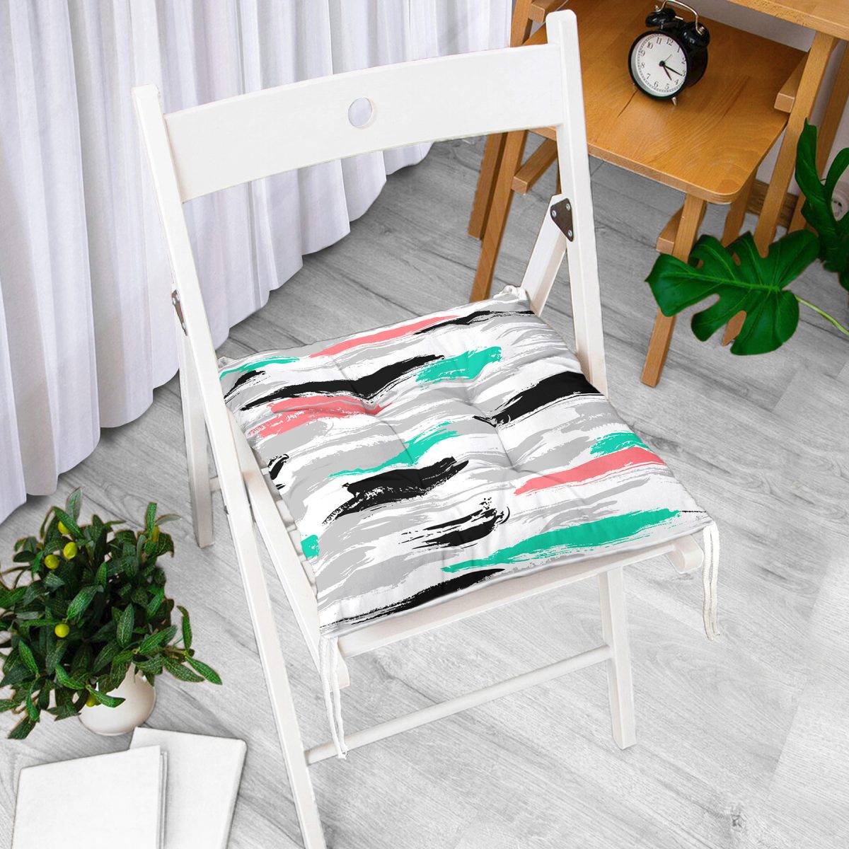 Renkli Fırça Darbeleri Desenli Modern Pofuduk Sandalye Minderi Realhomes