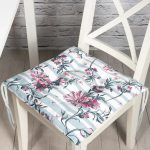 - Pofi-2359-Gorsel - Realhomes Çizgili Çiçek Desenli Dijital Baskılı Modern Pofuduk Sandalye Minderi Realhomes