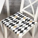 - Pofi-2394-Gorsel - Realhomes Renkli Baklava Desenli Dijital Baskılı Pofuduk Sandalye Minderi Realhomes