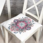 - Pofi-2418-Gorsel - Realhomes Köşegen Çini Desenli Modern Pofuduk Sandalye Minderi Realhomes