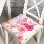 - Pofi-2492-Gorsel - Realhomes  Pudra Çiçekler Temalı Dijital Baskılı Pofuduk Sandalye Minderi Realhomes