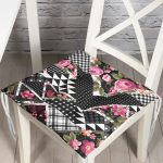 - Pofi-2504-Gorsel - Realhomes Karma Çiçek Geometrik Desenler Modern Pofuduk Sandalye Minderi Realhomes