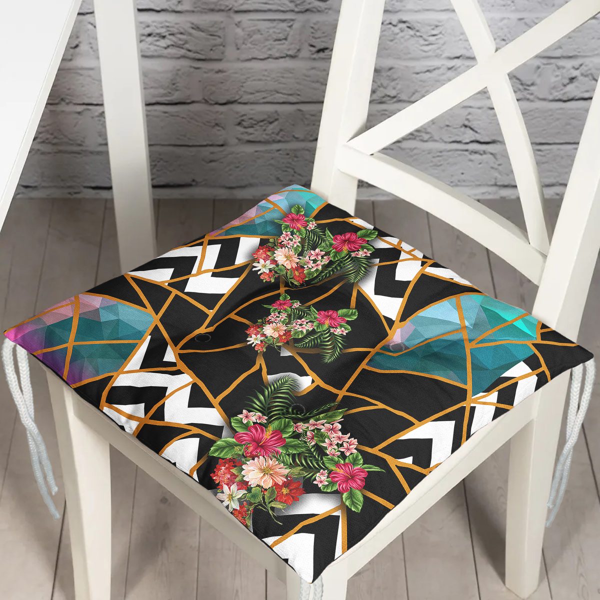 Siyah Geometrik Özel Tasarım Pofuduk Sandalye Minderi Realhomes