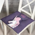 - Pofi-4356-Gorsel - Realhomes Mor Zeminde Baby Shower Unicorn At Tasarımlı Modern Pofuduk Sandalye Minderi Realhomes