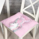 - Pofi-4356p-Gorsel - Realhomes  Pembe Zeminde Baby Shower Unicorn At Tasarımlı Modern Pofuduk Sandalye Minderi Realhomes