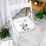 - Pofi-4359-Gorsel-1 - Realhomes  Balon Tutan Panda Desenli Özel Tasarımlı Dijital Baskılı Modern Pofuduk Sandalye Minderi Realhomes