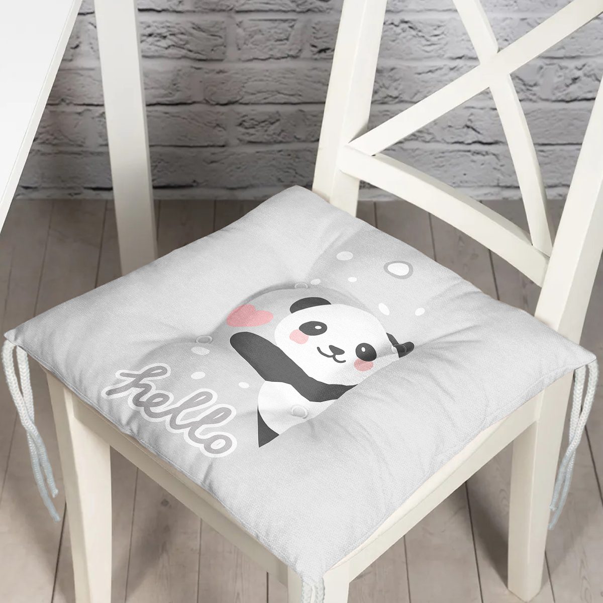Gri Zeminde Panda Temalı Özel Tasarımlı Dijital Baskılı Çocuk Odası Pofuduk Sandalye Minderi Realhomes
