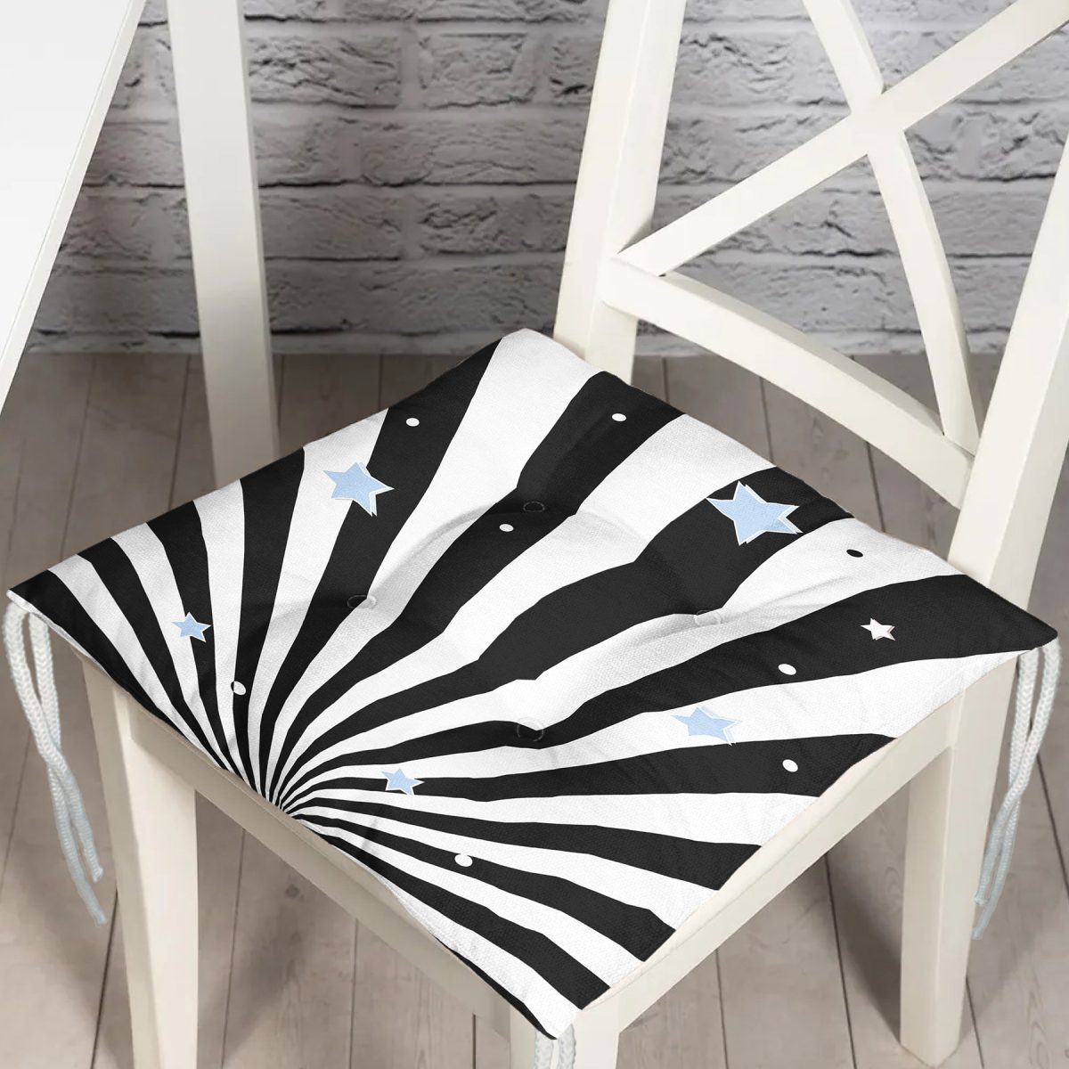 Siyah Çizgili Zemin Ve Yıldızlar Özel Tasarımlı Dijital Baskılı Modern Pofuduk Sandalye Minderi Realhomes