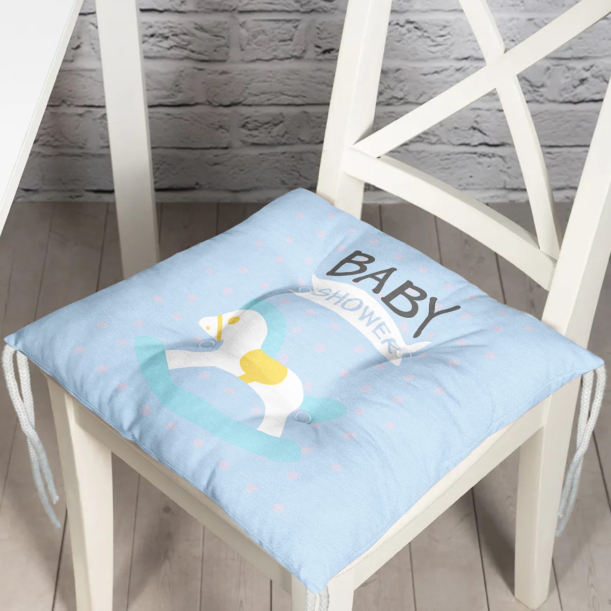 Mavi Zeminde Baby Shower Temalı Desenli Bebek Odası Pofuduk Sandalye Minderi Realhomes