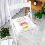 - Pofi-4469-Gorsel-1 - Realhomes Beyaz Zemin Baby Shower Temalı Özel Tasarımlı Dijital Baskılı Çocuk Odası Pofuduk Sandalye Minderi Realhomes