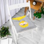 - Pofi-4586-Gorsel-1 - Realhomes  Gri Zeminde Sarı Kuş Motifli Dijital Baskılı Çocuk Odası Pofuduk Sandalye Minderi Realhomes