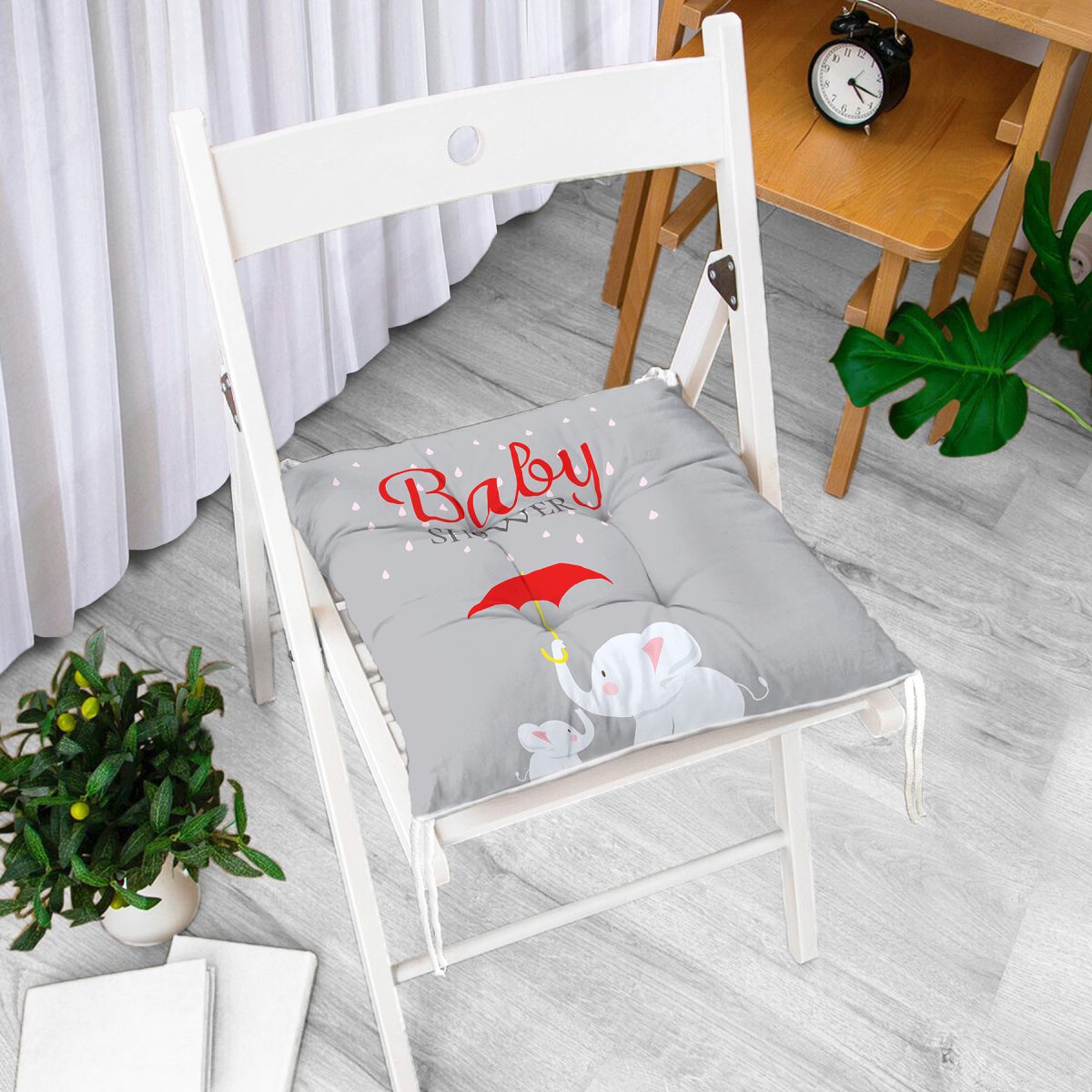 Gri Zemin Fil Desenli Baby Shower Özel Tasarımlı Dijital Baskılı Çocuk Odası Pofuduk Sandalye Minderi Realhomes