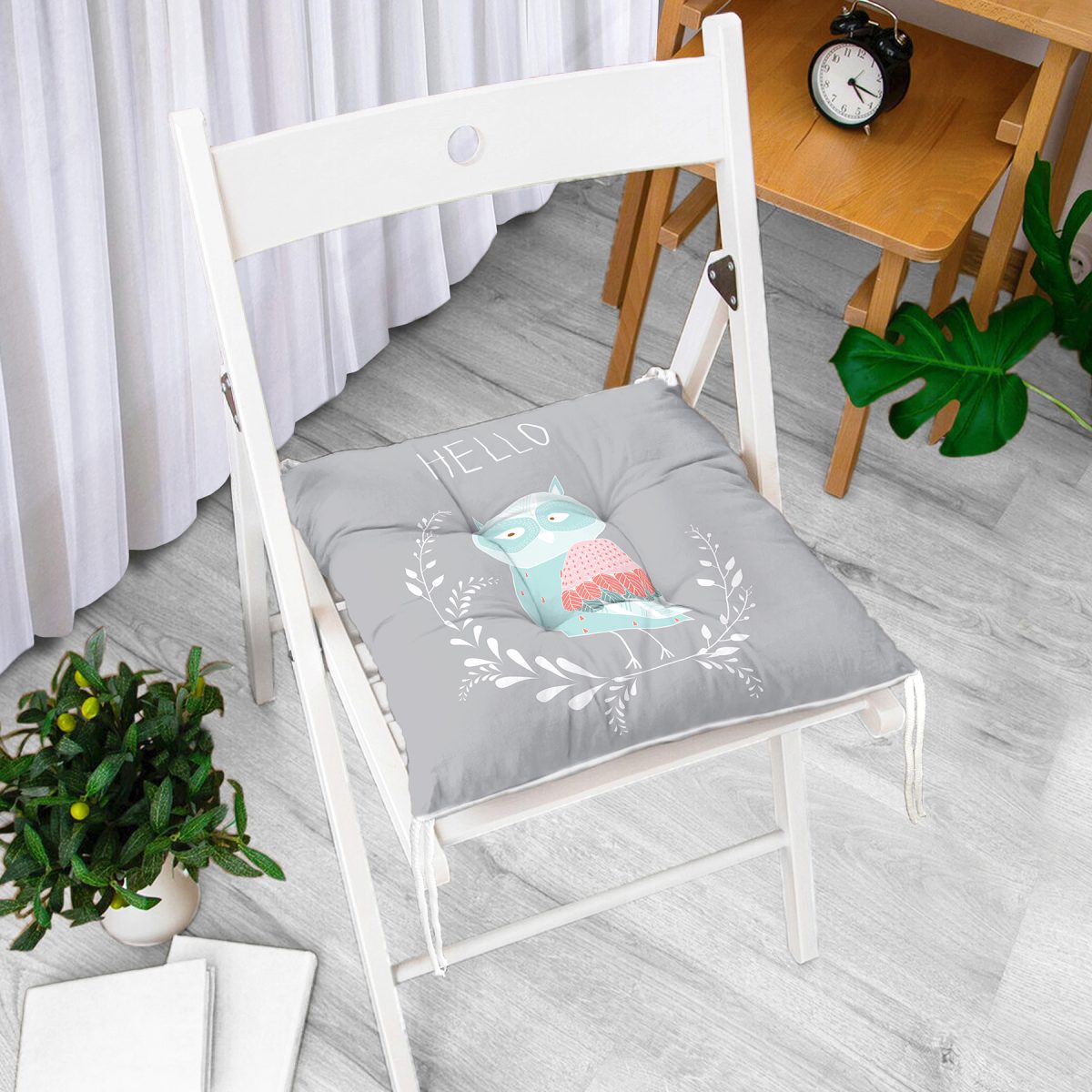 Gri Zemin Sevimli Baykuş Desenli Özel Tasarımlı Dijital Baskılı Modern Pofuduk Sandalye Minderi Realhomes