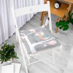 - Pofi-4628-Gorsel-1 - Realhomes  Gri Zemin Ağaç Dalında Baykuş Motifli Dijital Baskılı Çocuk Odası Pofuduk Sandalye Minderi Realhomes