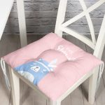 - Pofi-4630-Gorsel - Realhomes  Pembe Zemin Baby Shower Yazılı Ayıcık Desenli Dijital Baskılı Çocuk Odası Pofuduk Sandalye Minderi Realhomes