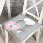 Gri  Zemin I'm A Boy Yazılı Aslan Desenli Dijital Baskılı Çocuk Odası Pofuduk Sandalye Minderi Realhomes