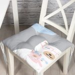 - Pofi-4804-Gorsel - Realhomes  Gri Zeminde Anne Ve Yavru Ayı Baby Shower Dijital Baskılı Çocuk Odası Pofuduk Sandalye Minderi Realhomes