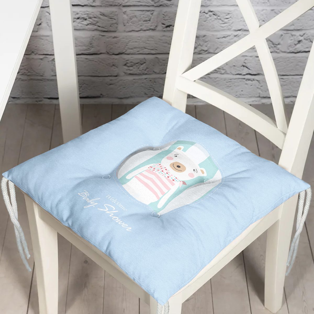 Mavi Zeminde Welcome Baby Shower Temalı Sevimli Ayıcık Modern Pofuduk Sandalye Minderi Realhomes