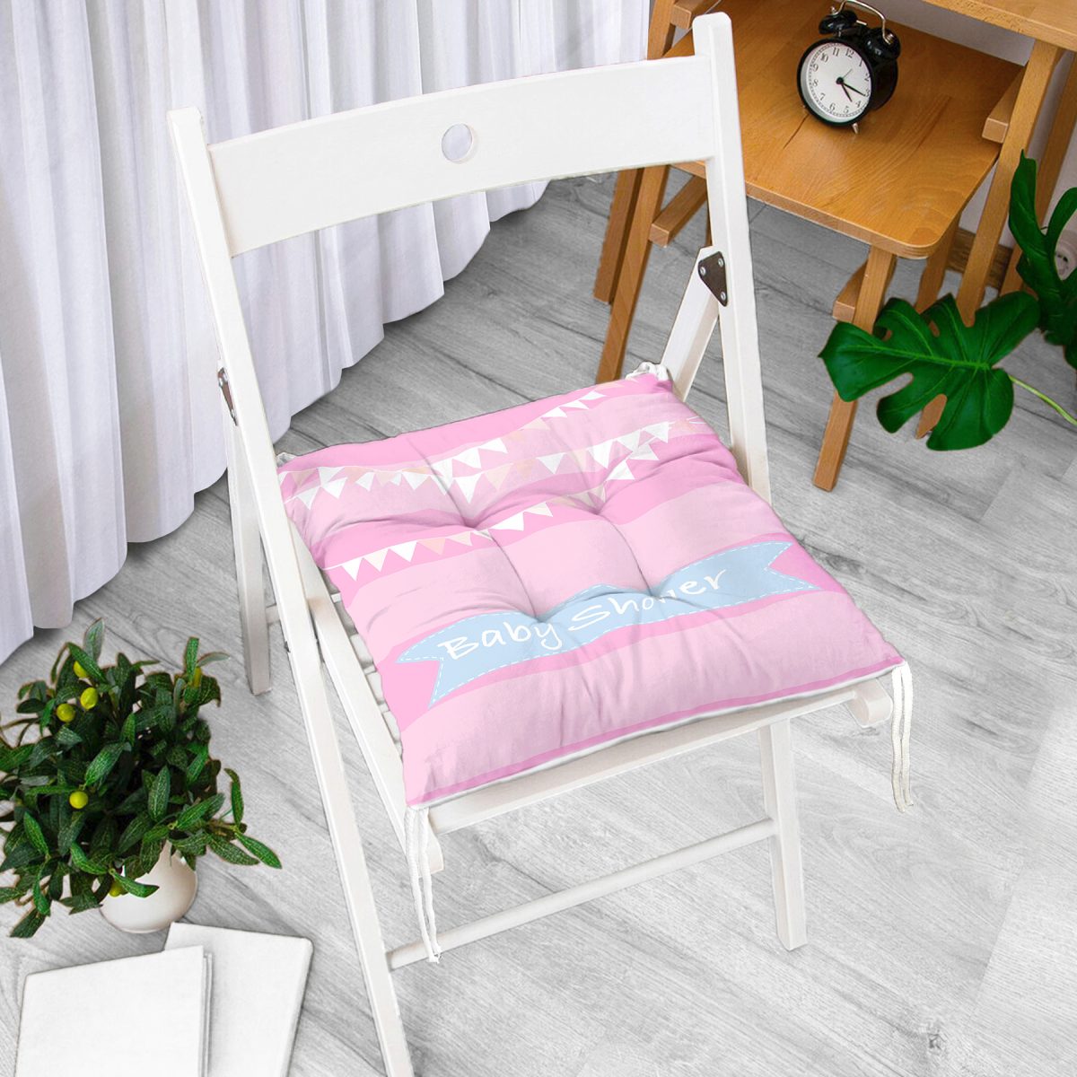 Pembe Çizgili Baby Shower Temalı Çocuk Odası Pofuduk Sandalye Minderi Realhomes