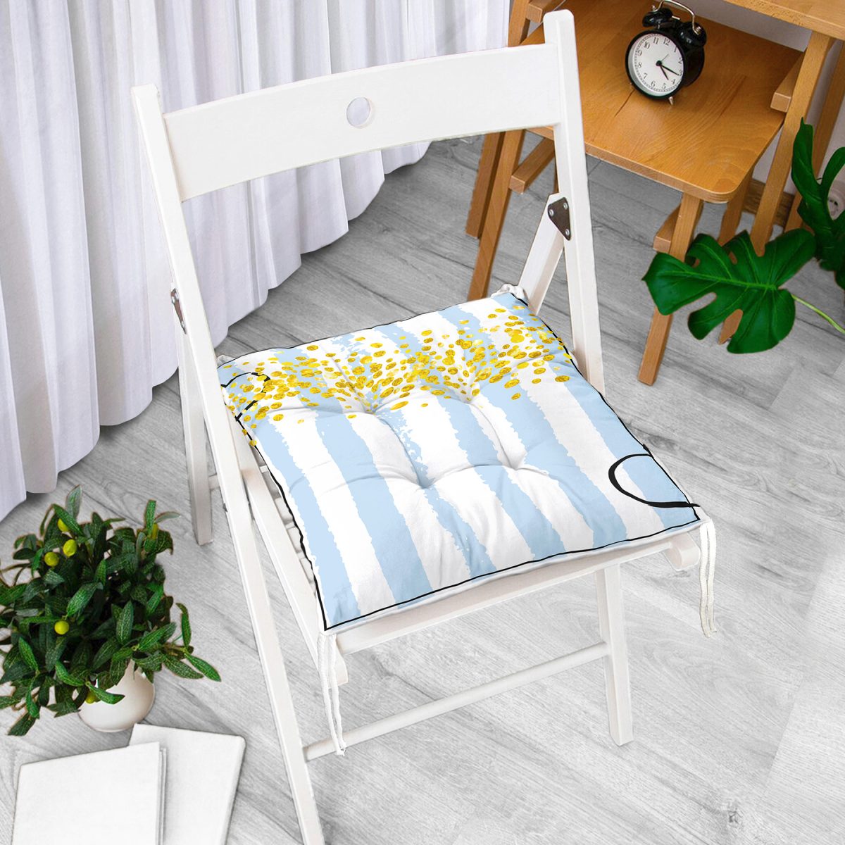 Realhomes Mavi Beyaz Çizgili Sarı Puanlı Temalı Modern Pofuduk Sandalye Minderi Realhomes