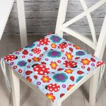 - Pofi-4837-Gorsel - Realhomes Realhomes Mavi Zeminde Uğurböceği Dijital Baskılı Modern Pofuduk Minderi Realhomes