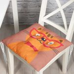 - Pofi-4913-Gorsel - Realhomes  Realhomes Renkli Kedi Dijital Baskılı Modern Pofuduk Sandalye Minderi Realhomes