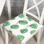 Realhomes Beyaz Zeminde Yapraklar Dijital Baskılı Modern Pofuduk Minderi Realhomes