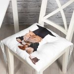 - Pofi-5643-Gorsel - Realhomes Hakim Kıyafetli Dijital Baskılı Modern Pofuduk Sandalye Minderi Realhomes