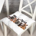 - Pofi-5663-Gorsel - Realhomes Çeşitli Köpek Desenli Dijital Baskılı Modern Pofuduk Sandalye Minderi Realhomes